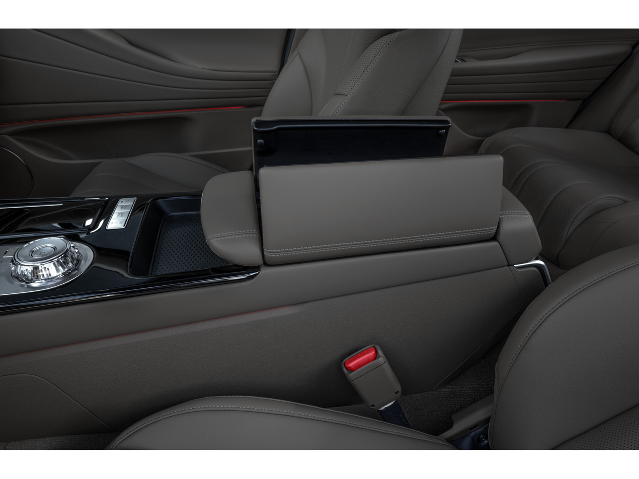 2025 Genesis G80 2.5T