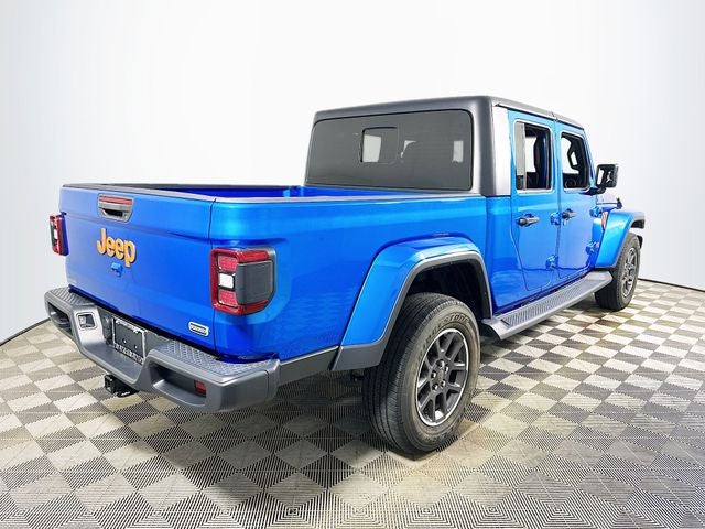 2022 Jeep Gladiator Overland
