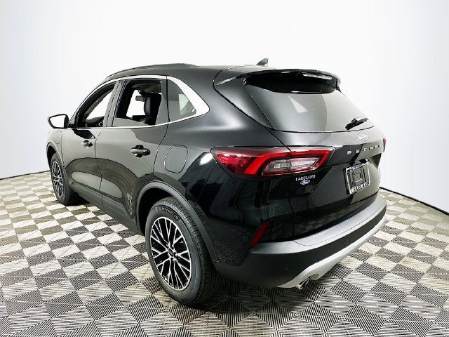 2025 Ford Escape Plug-In Hybrid Base