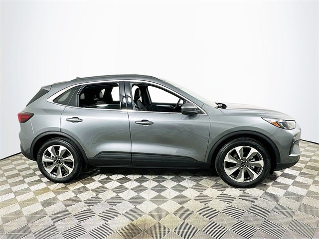 2025 Ford Escape Hybrid Platinum