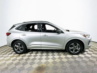 2023 Ford Escape Hybrid ST-Line