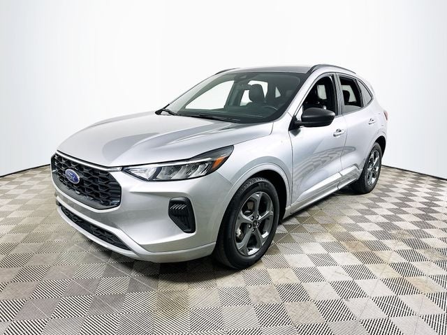 2023 Ford Escape Hybrid ST-Line