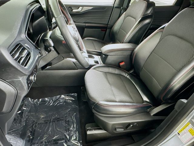 2023 Ford Escape Hybrid ST-Line