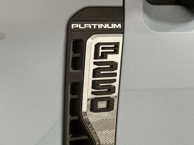 2024 Ford F-250SD Platinum