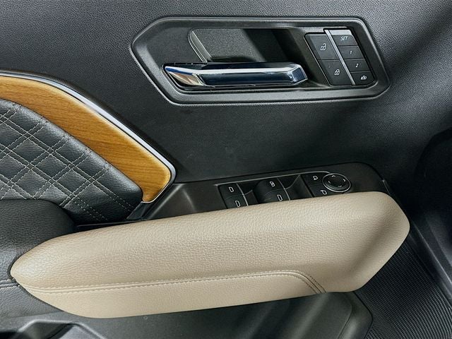 2023 GMC Canyon Denali