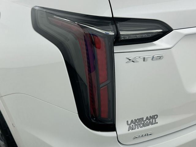 2024 Cadillac XT6 Sport