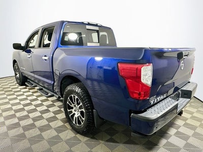 2021 Nissan Titan SV