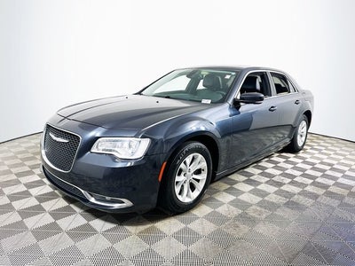 2016 Chrysler 300 Limited