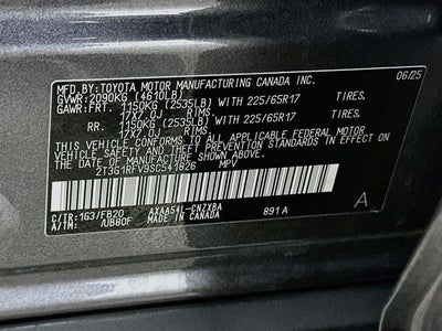 2025 Toyota RAV4 LE