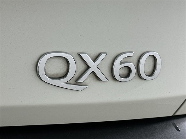 2024 INFINITI QX60 LUXE