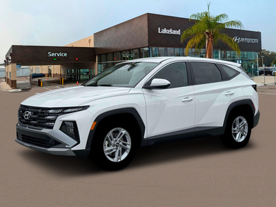 2026 Hyundai TUCSON SE FWD