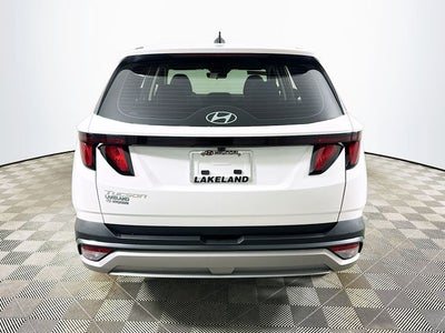 2026 Hyundai TUCSON SE FWD