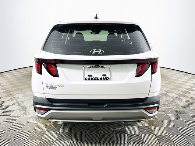 2026 Hyundai TUCSON SE FWD