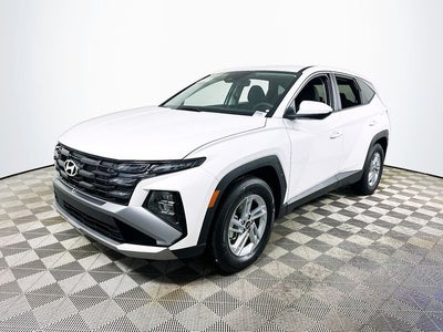 2026 Hyundai TUCSON SE FWD