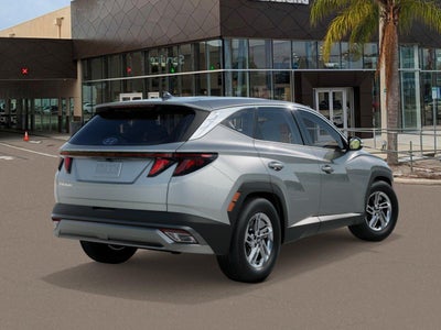 2026 Hyundai TUCSON SE FWD