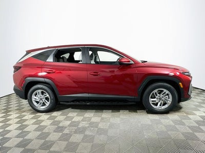 2026 Hyundai TUCSON SE FWD