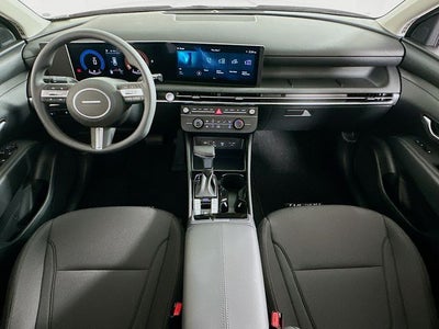 2026 Hyundai TUCSON SE FWD