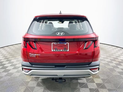 2026 Hyundai TUCSON SE FWD
