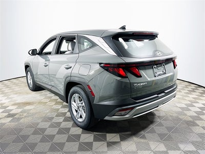 2026 Hyundai TUCSON SE FWD