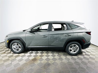 2026 Hyundai TUCSON SE FWD