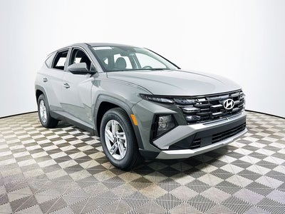 2026 Hyundai TUCSON SE FWD