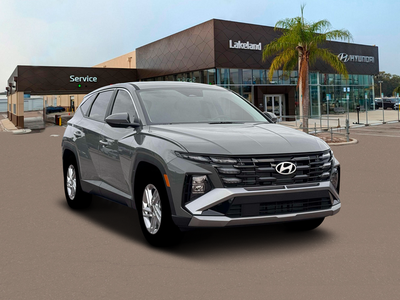 2026 Hyundai TUCSON SE FWD