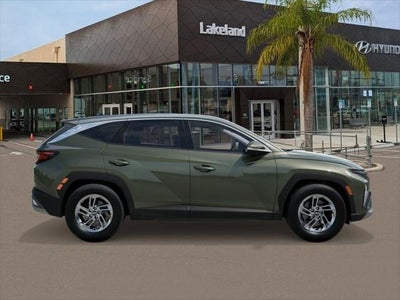 2026 Hyundai TUCSON SE FWD