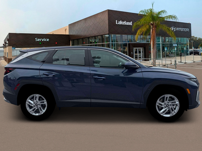 2026 Hyundai TUCSON SE FWD