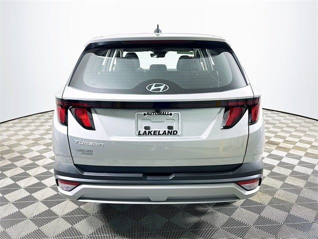 2026 Hyundai TUCSON SE FWD