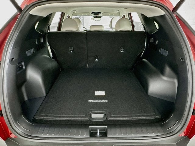 2026 Hyundai TUCSON SEL Plus FWD