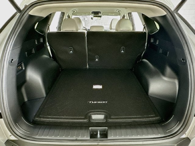 2026 Hyundai TUCSON SEL Plus FWD