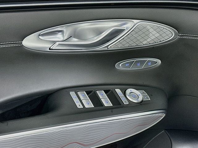 2024 Genesis GV70 2.5T