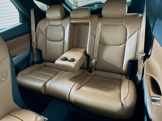 2024 Genesis GV70 2.5T