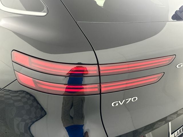 2024 Genesis GV70 2.5T