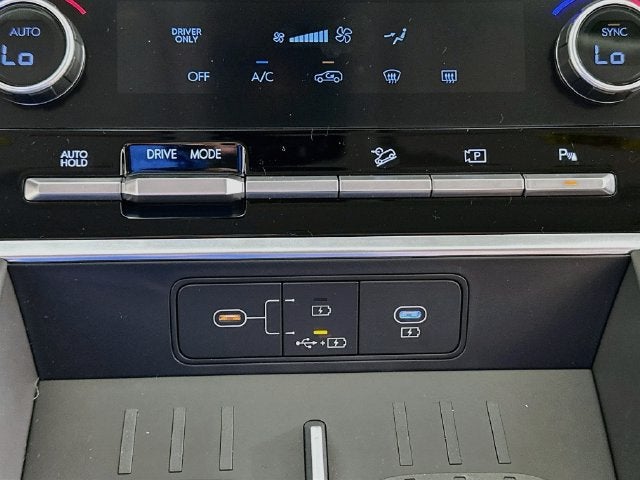 2027 Hyundai SANTA FE HYBRID SE