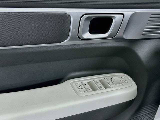 2027 Hyundai SANTA FE SE FWD