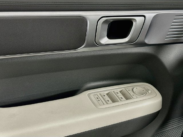 2027 Hyundai SANTA FE SE FWD