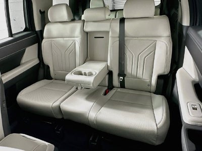 2027 Hyundai SANTA FE SEL FWD