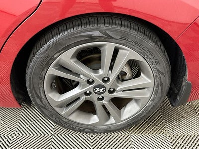 2017 Hyundai ELANTRA Limited