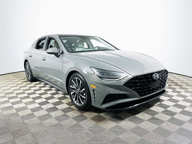 2021 Hyundai SONATA Limited