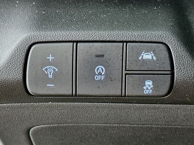 2022 Hyundai ELANTRA SE