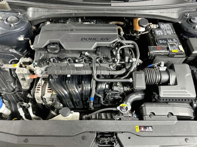 2022 Hyundai ELANTRA SE
