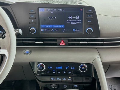 2023 Hyundai ELANTRA SEL