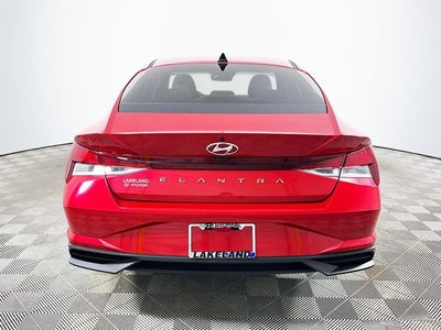2023 Hyundai ELANTRA SEL