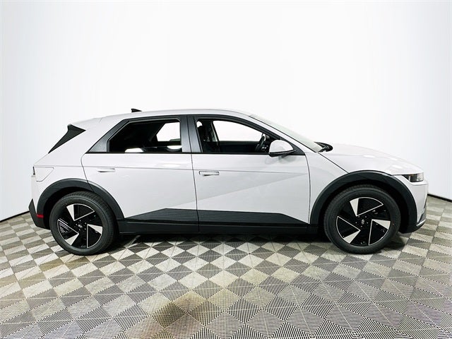 2026 Hyundai IONIQ 5 SE Standard Range