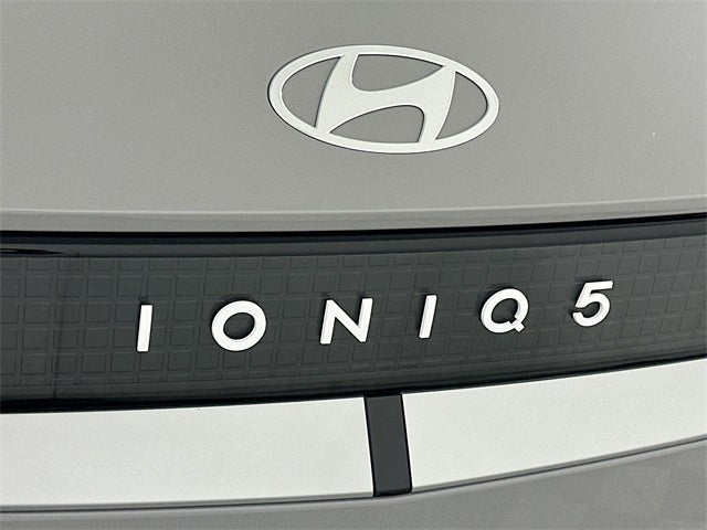 2026 Hyundai IONIQ 5 SE Standard Range