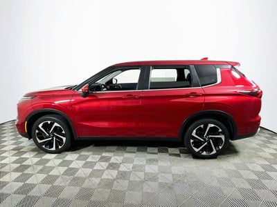 2024 Mitsubishi Outlander SE Black Edition