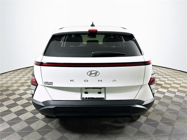 2026 Hyundai KONA SE FWD