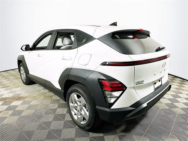 2026 Hyundai KONA SE FWD