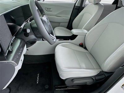 2026 Hyundai KONA SE FWD